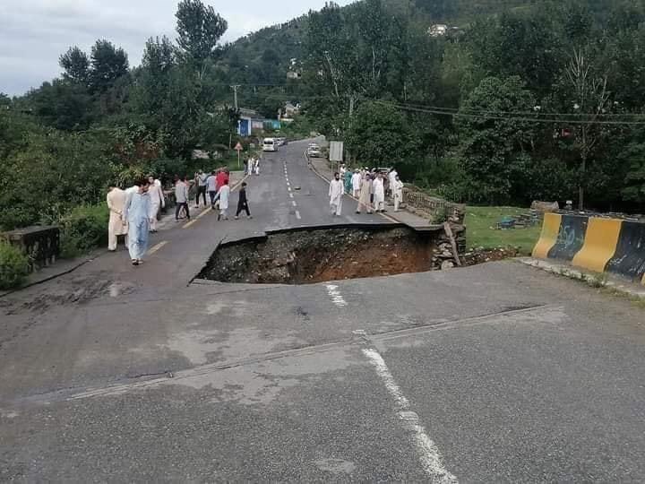 Road Collapsed in Swat Flood